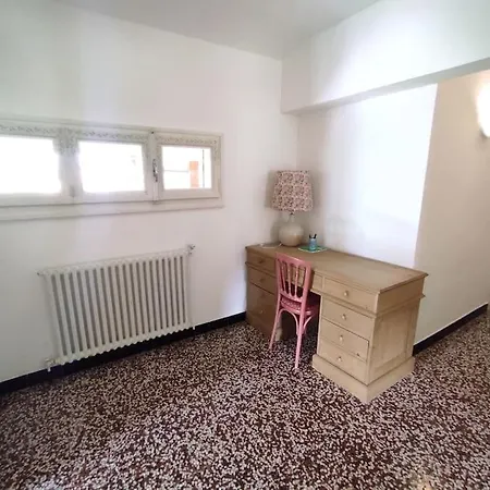Apartment F3 En Maison Calme Amancy